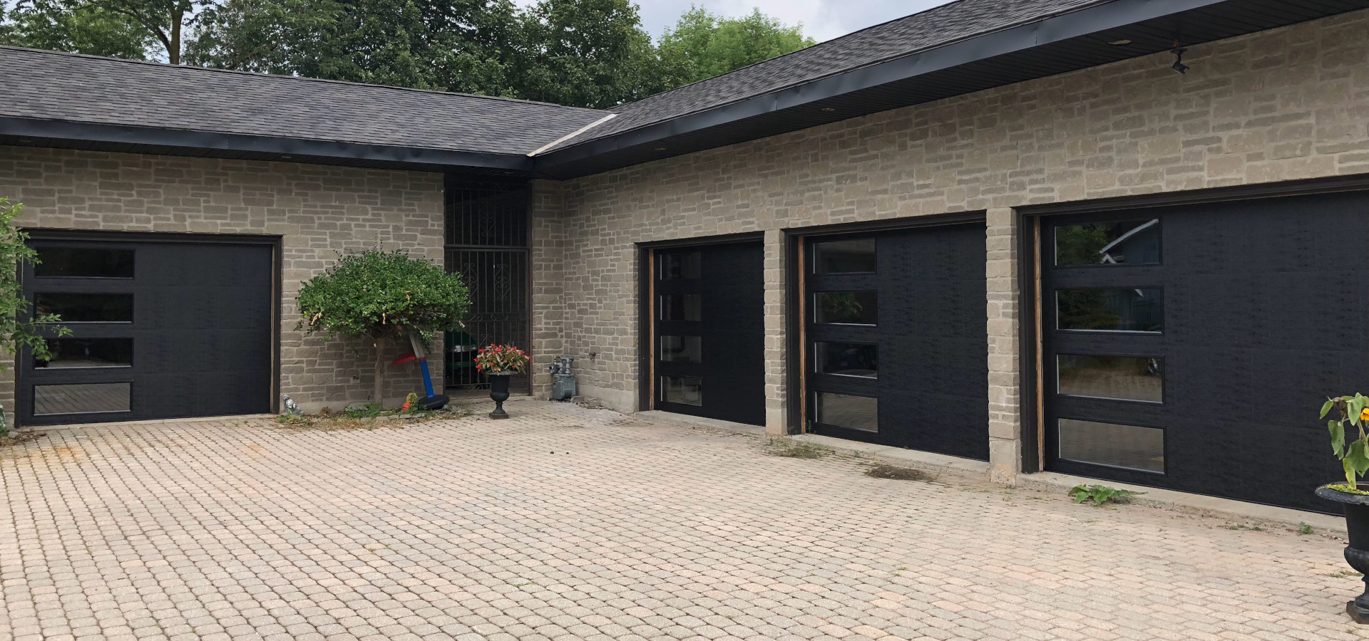 Garage Door Replacement Kitchener